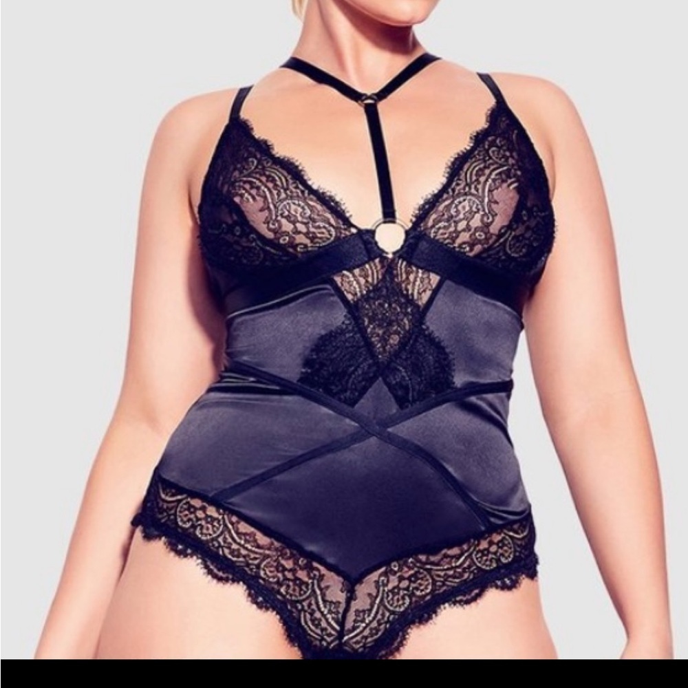 Fox&Royal Boudoir Ouvert Bodysuit • black Royal&Fox​​​​​​​​​